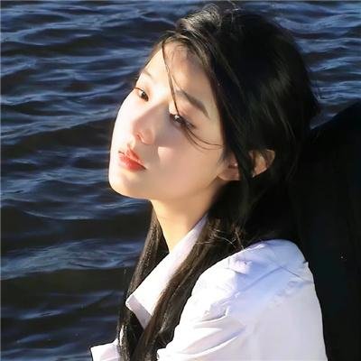 灵婴海报