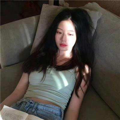 他是龙海报